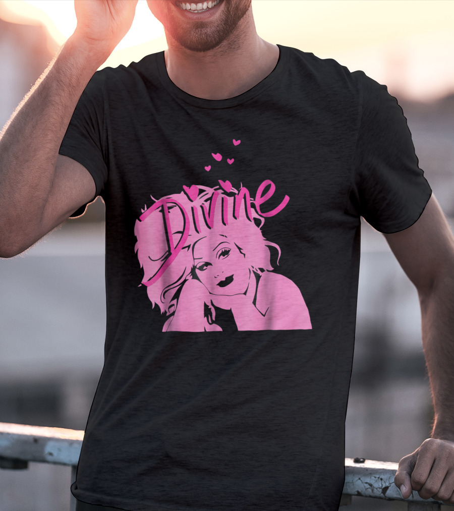DIVINE John Waters Female Trouble Pink Portrait With Hearts T-Shirt