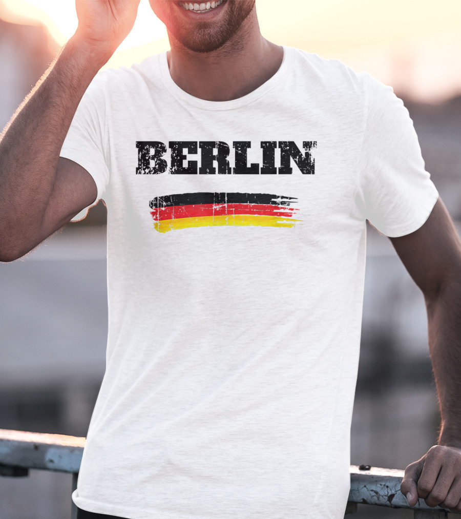 Berlin Germany Black Red Gold Flag Brushstroke T-Shirt