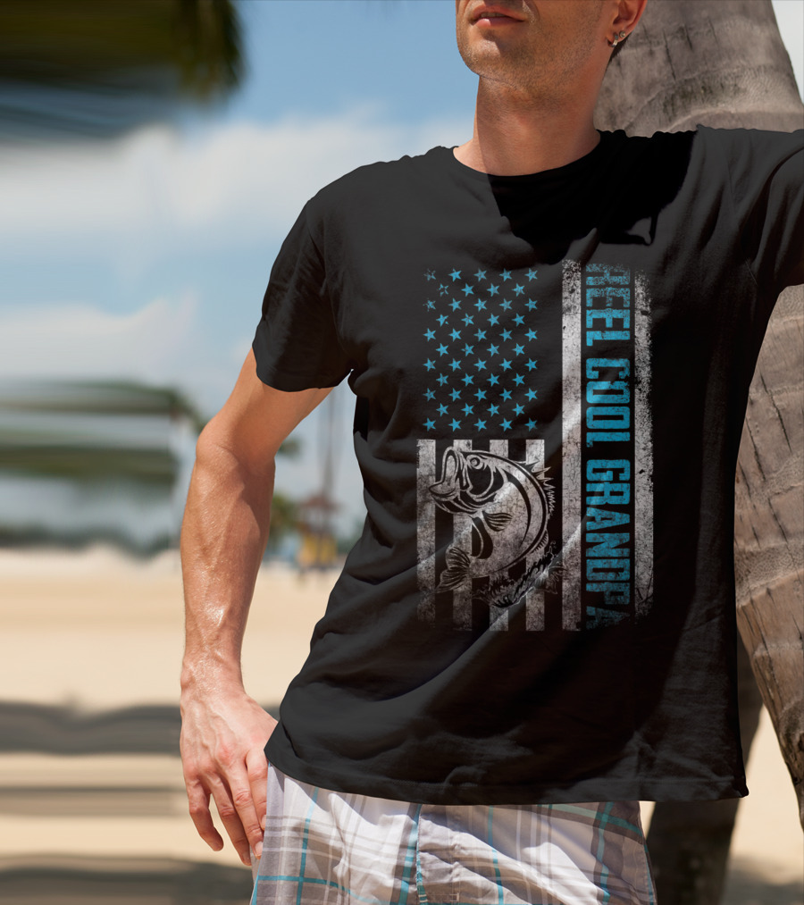 Father's Day Reel Cool Grandpa Fishing American Flag T-Shirt