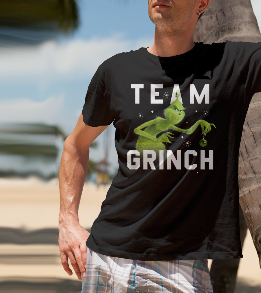 Team Grinch Drseuss The Grinch Holding T-Shirt