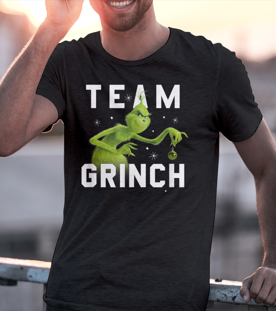 Team Grinch Drseuss The Grinch Holding T-Shirt