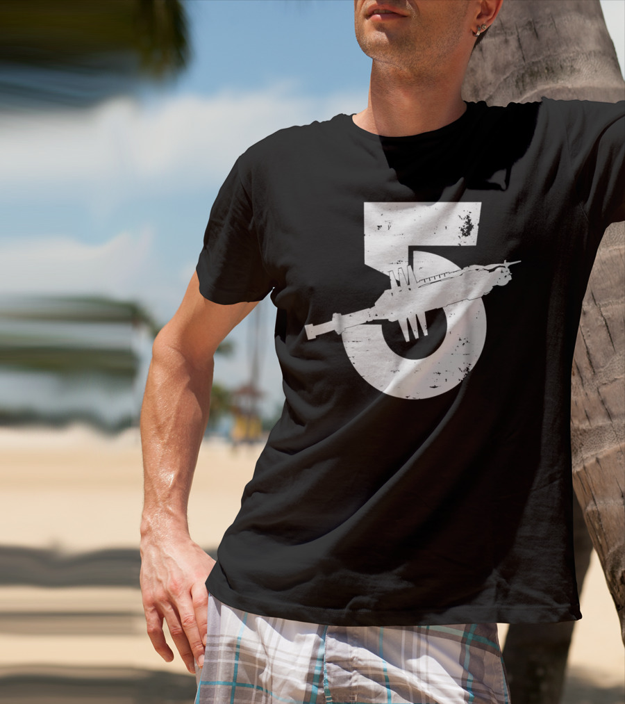 Babylon 5 Space Station Silhouette And Number 5 T-Shirt