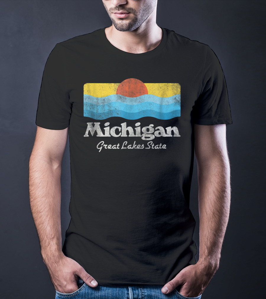Michigan Great Lakes State Retro Sun And Waves T-Shirt