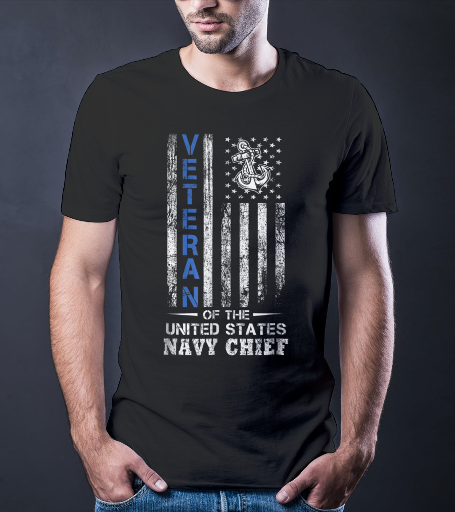 Veteran Of The United States Navy Chief With Anchor And American Flag T-Shirt