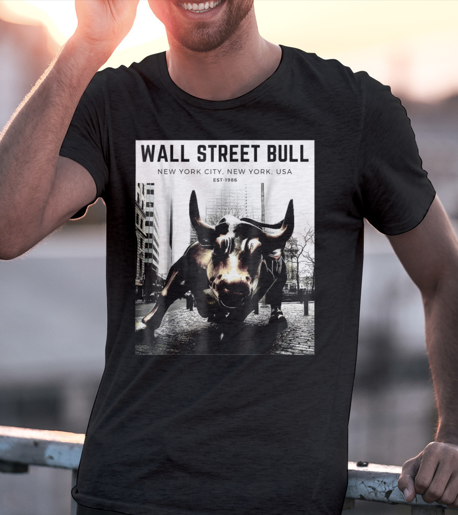 Wall Street Bull New York City EST-1986 T-Shirt