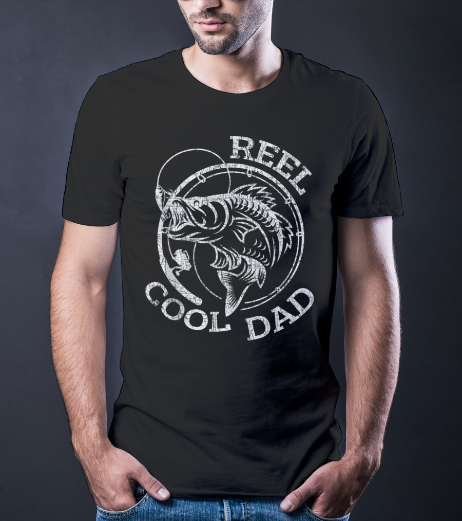 Reel Cool Dad Fisherman Daddy Fishing Fan T-Shirt