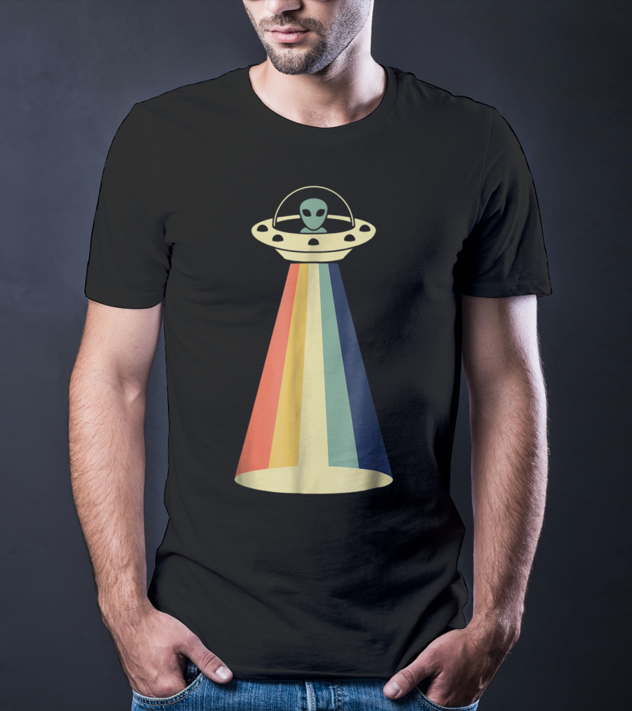 Vintage Alien UFO Rainbow Beams T-Shirt