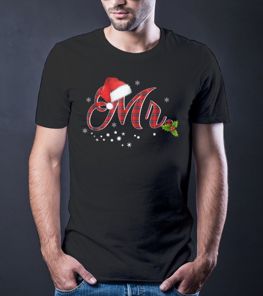 Mr Red Plaid Festive Santa Hat And Holly Matching T-Shirt