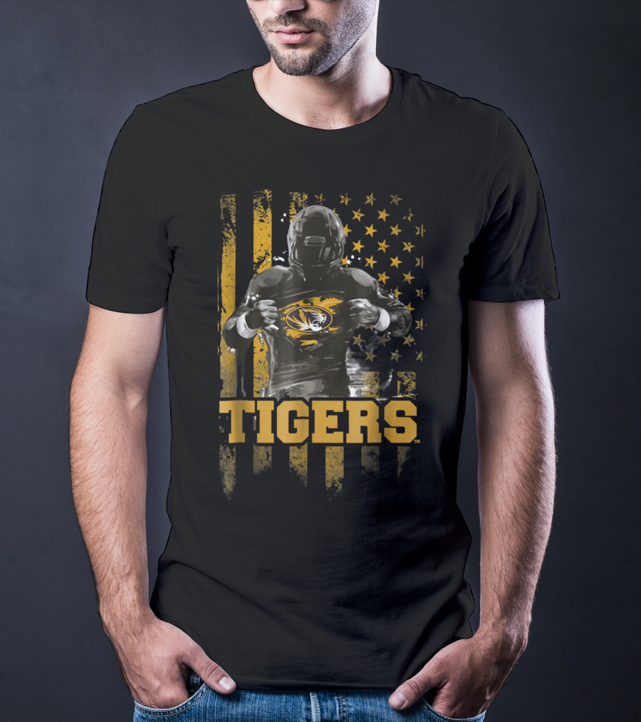 Tigers Football Mizzou Flag And Player Stars T-Shirt