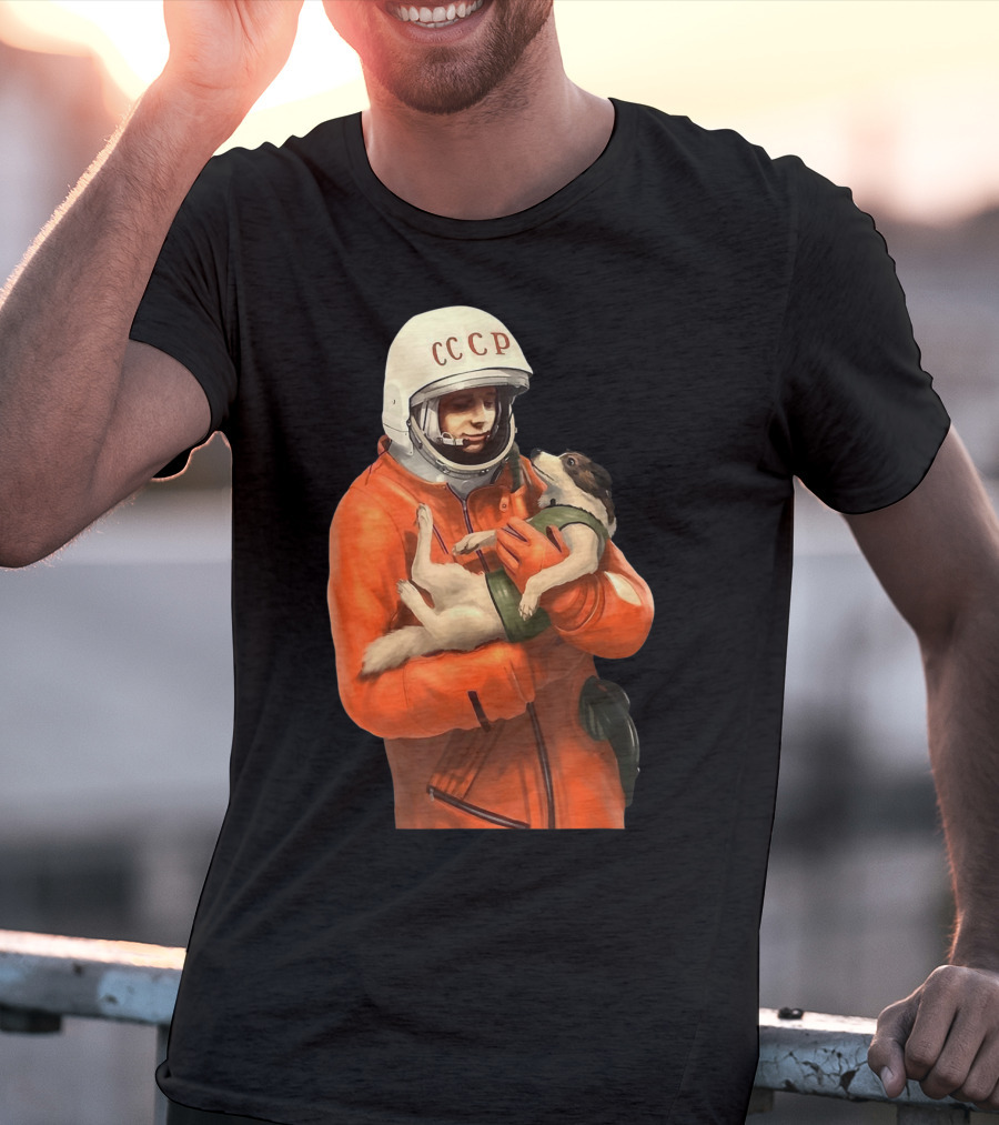Soviet Space Gagarin USSR CCCP Cosmonaut With Dog In Orange Suit T-Shirt