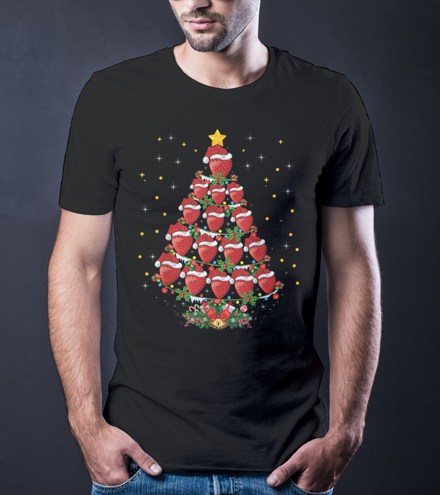 Strawberry Lover Xmas Strawberry Christmas Tree Santa Hat Decorated T-Shirt