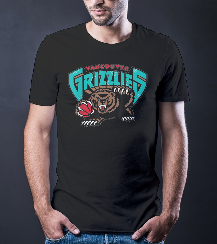 Vancouver Grizzlies Bear Holding Basketball T-Shirt