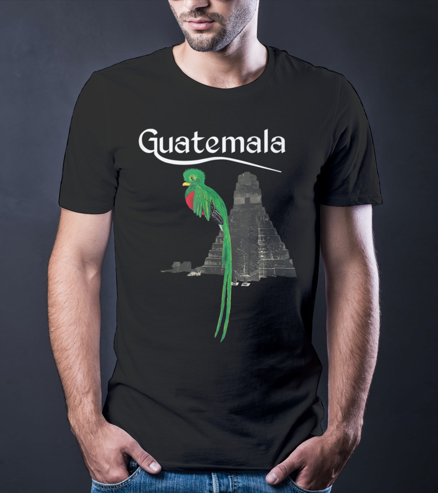 Guatemala Quetzal Chapin Vintage Maya Antigu Pyramid T-Shirt