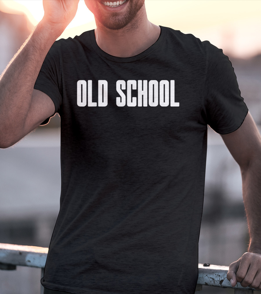 Old School Mens Womens Classical Trendy 70s 80s T-Shirt