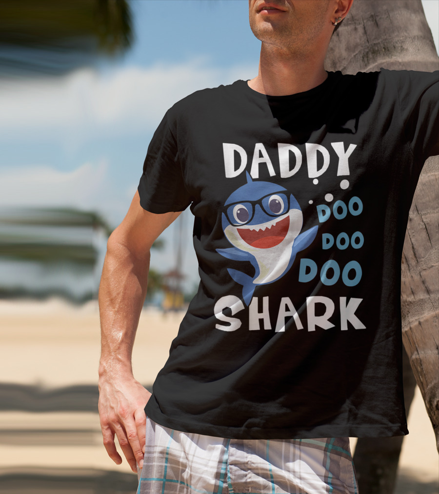 Daddy Shark Doo Doo Doo Funny Baby Mommy T-Shirt