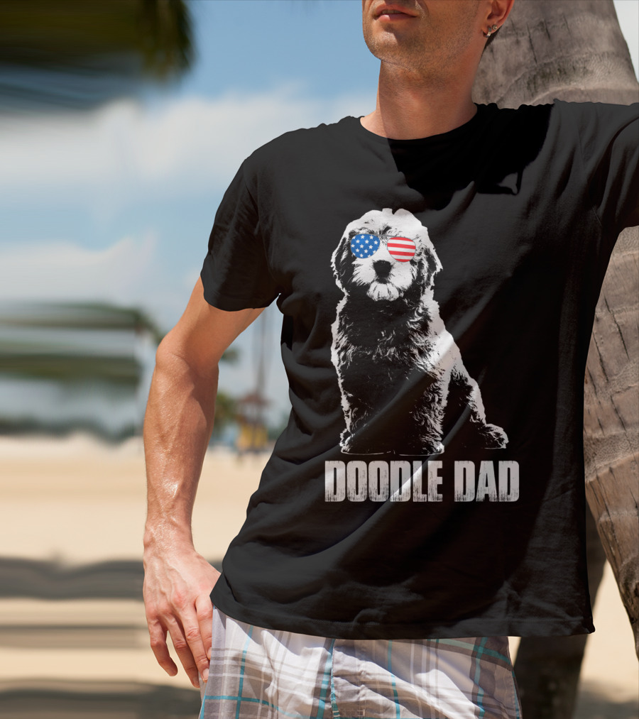 Doodle Dad Goldendoodle Vintage Patriotic American Flag Sunglasses T-Shirt