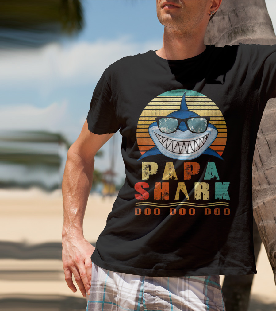 Papa Shark Doo Doo Doo Cool Sunglasses Retro Sunset Vibe T-Shirt