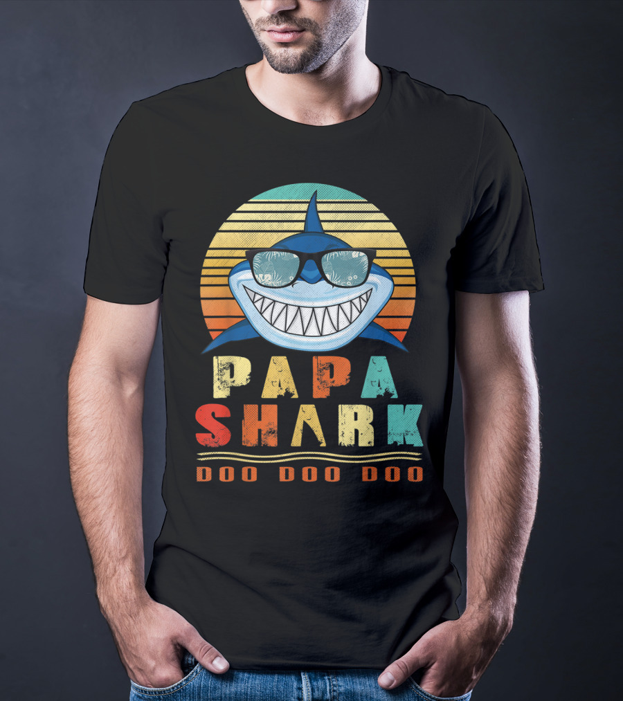 Papa Shark Doo Doo Doo Cool Sunglasses Retro Sunset Vibe T-Shirt