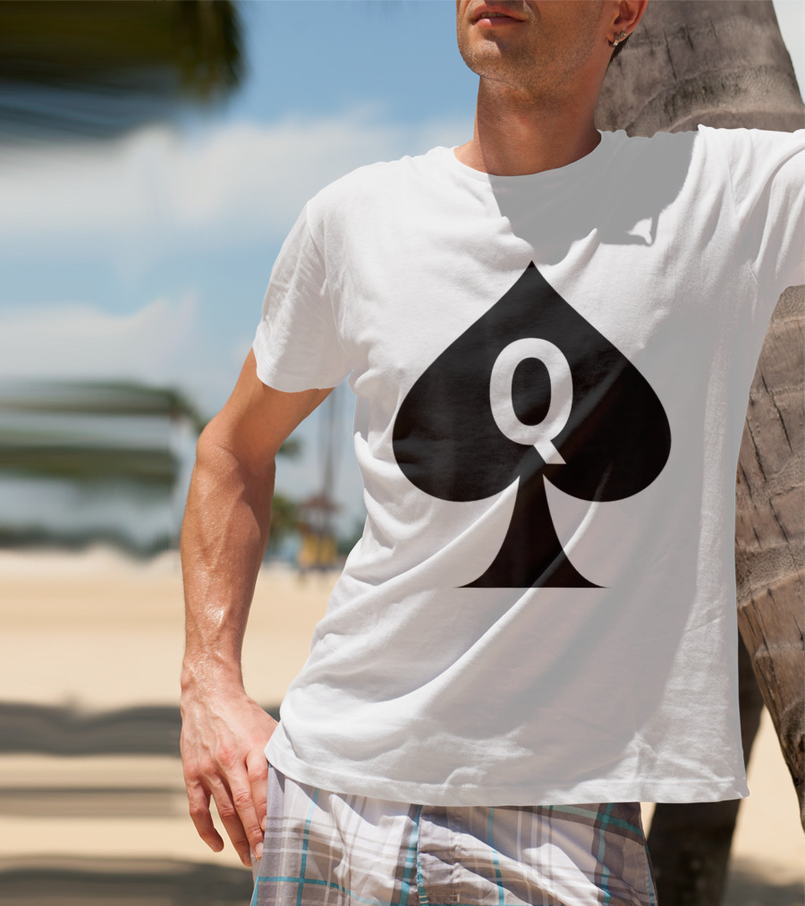 Queen Of Spades Q Symbol Hotwife Clothing T-Shirt