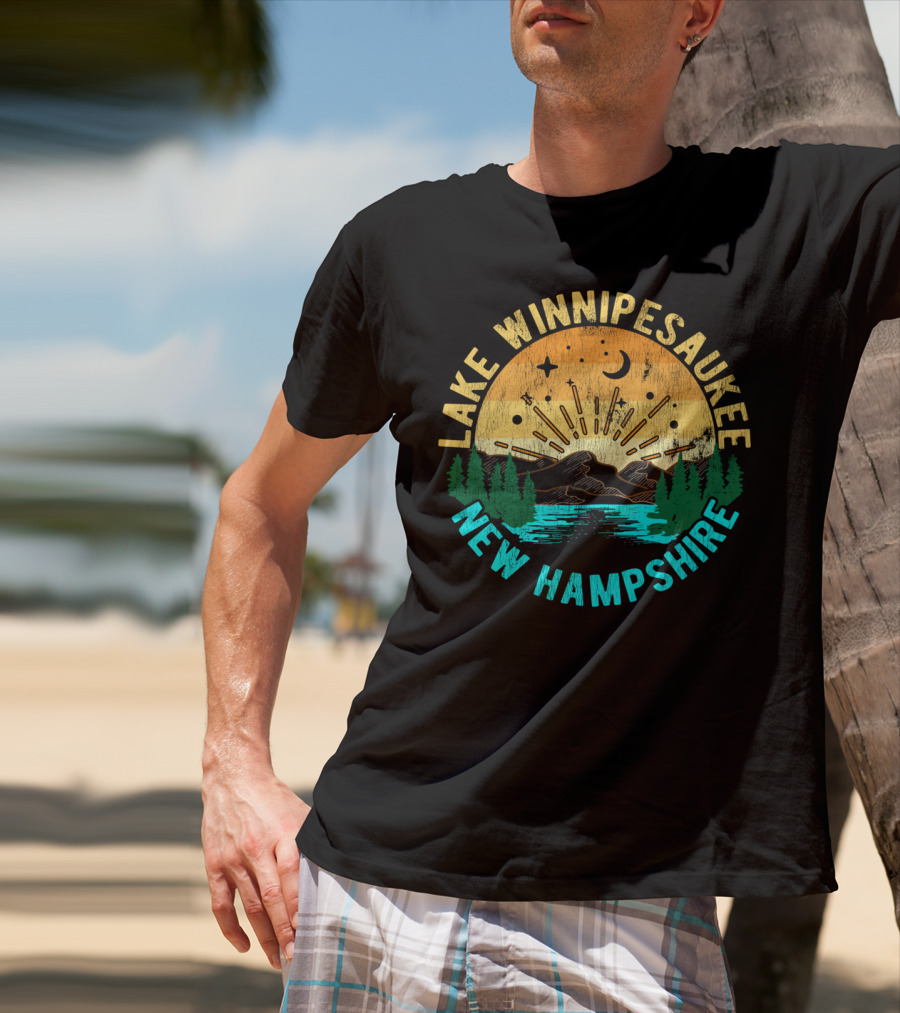 Lake Winnipesaukee New Hampshire Sunset Mountain Scene T-Shirt