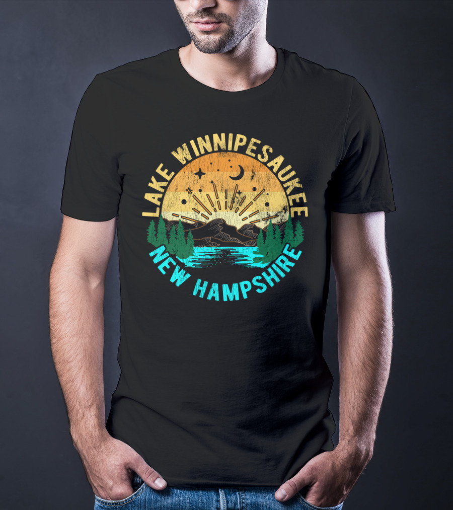 Lake Winnipesaukee New Hampshire Sunset Mountain Scene T-Shirt