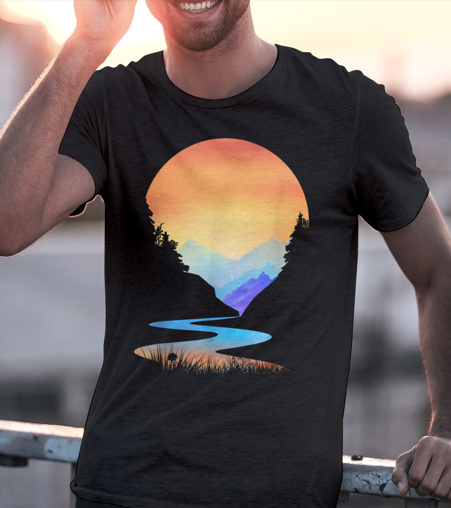 Outdoor Sunset Vintage Style Mountains Sun Nature River Landscape T-Shirt