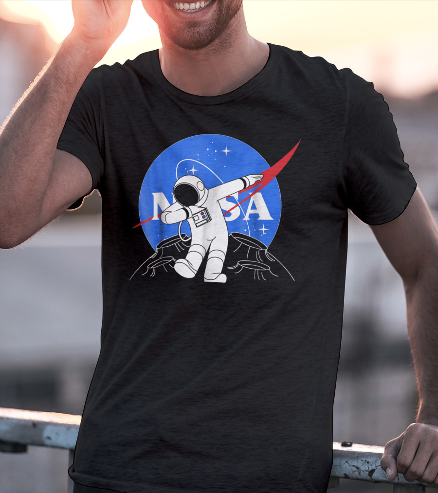 NASA Astronaut Dab On The Moon Iconic Logo Parody Spacewalk Scene T-Shirt