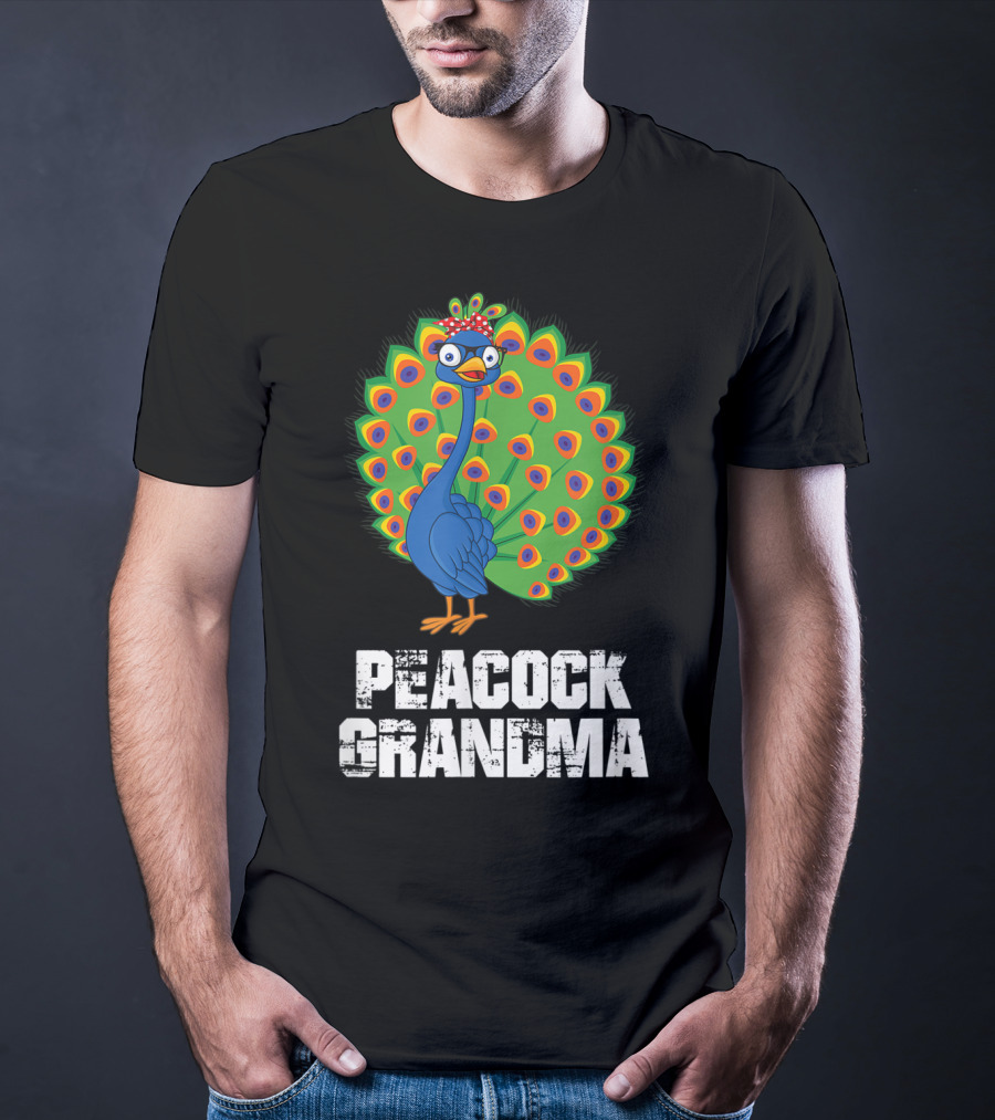Peacock Grandma Birthday Nana T-Shirt