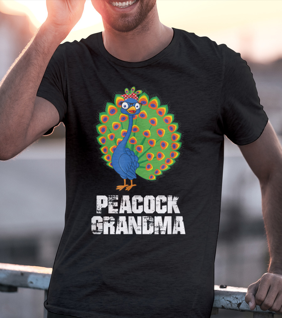 Peacock Grandma Birthday Nana T-Shirt