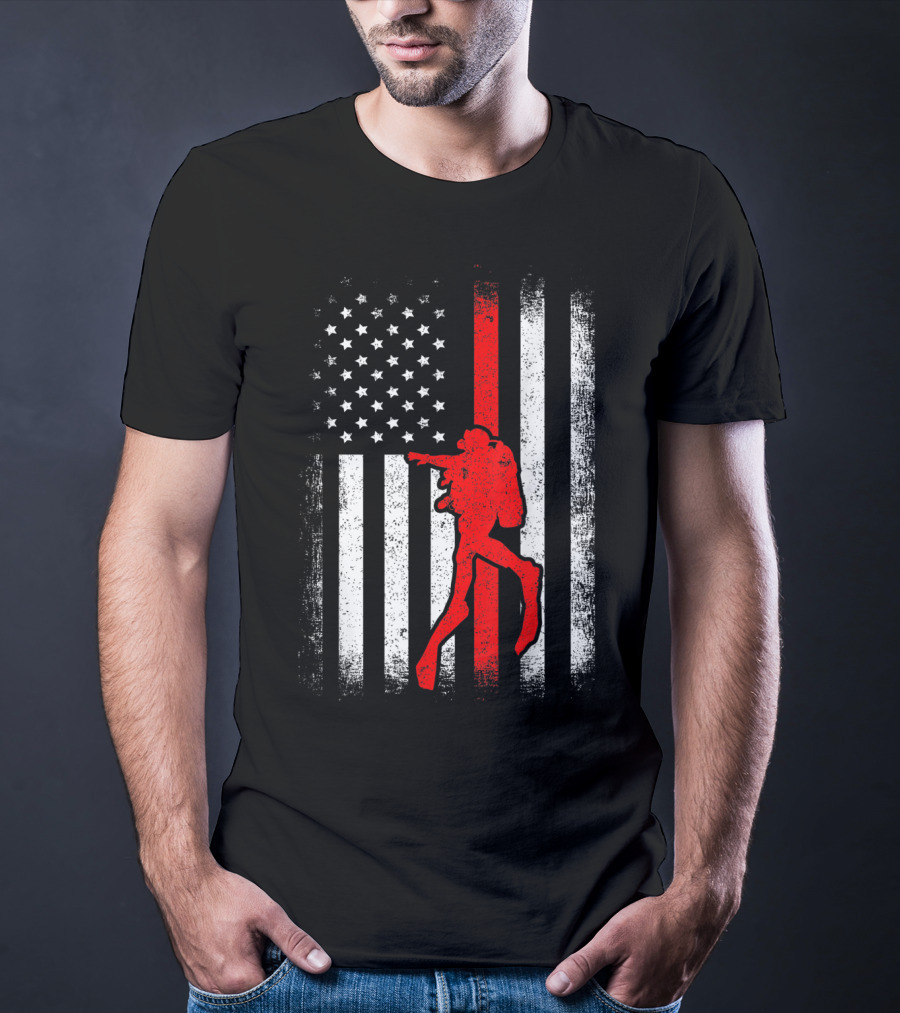 USA American Flag Red White Vintage Scuba Diving Iconic T-Shirt
