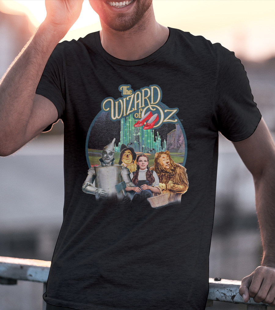 The Wizard Of Oz Dorothy Tin Man Scarecrow Cowardly Lion Emerald City T-Shirt
