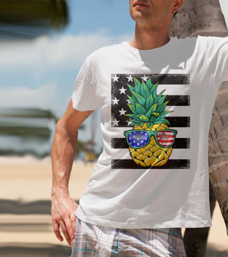 Hawaiian Pineapple With American Flag Sunglasses On Distressed Stars And Stripes Background T-Shirt