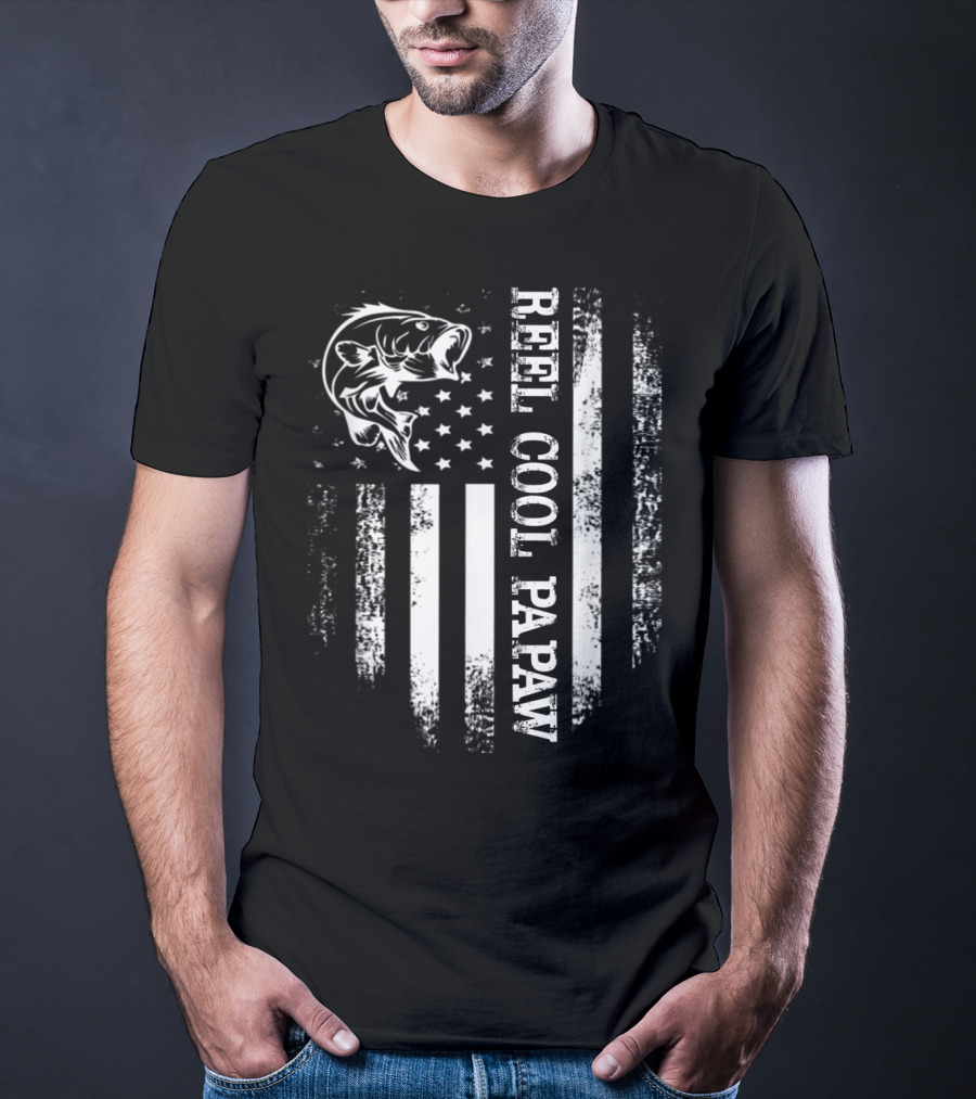 Reel Cool Papaw Fishing American Flag T-Shirt