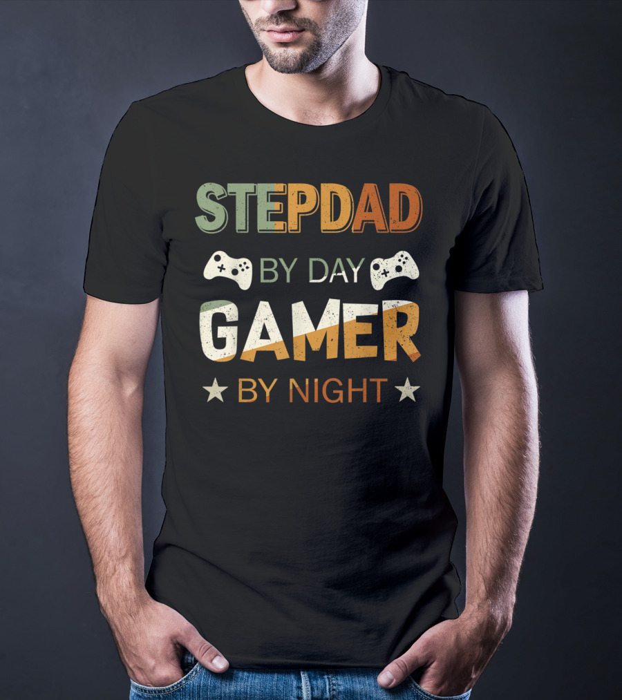 Stepdad By Day Gamer By Night Game Controller Stars T-Shirt