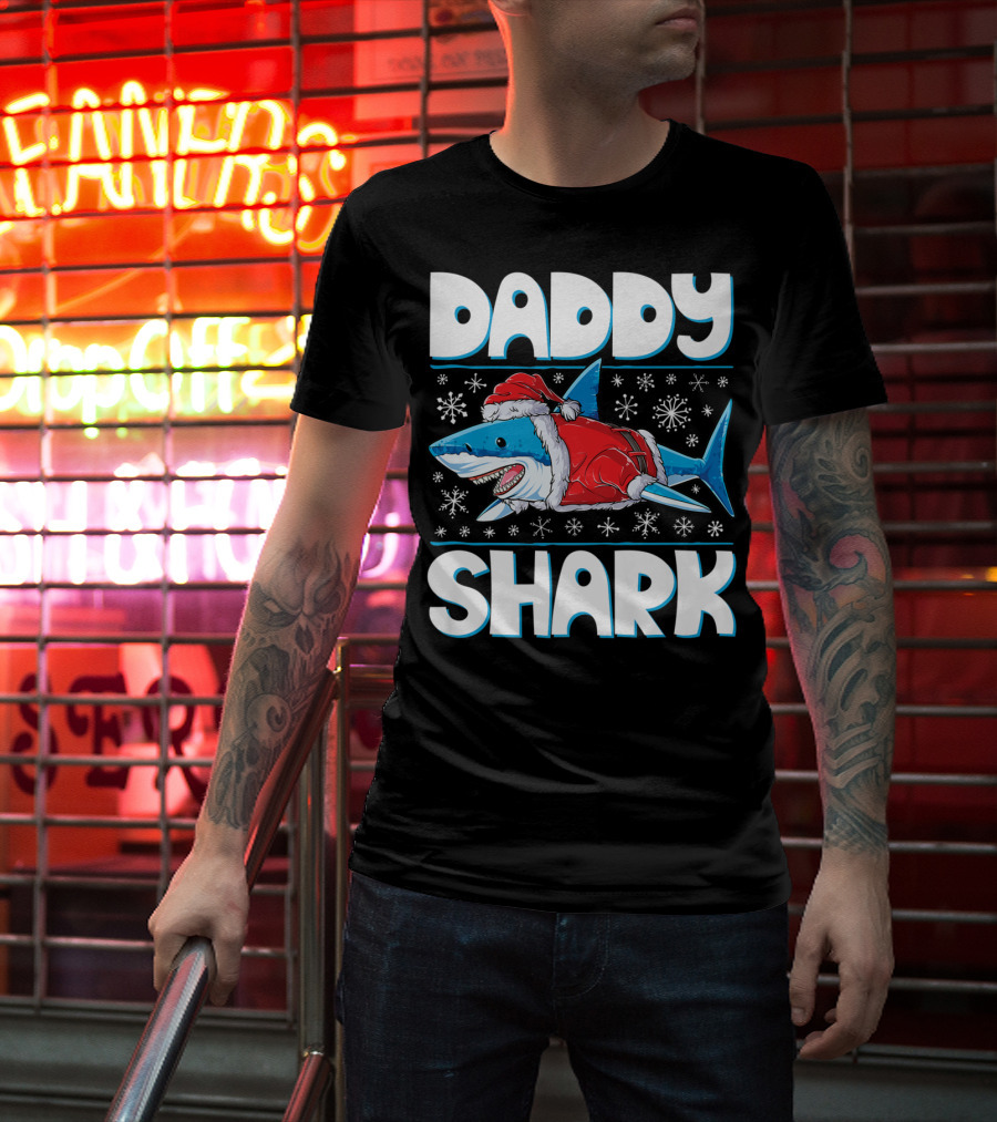 Daddy Shark Santa Christmas Snowflakes T-Shirt