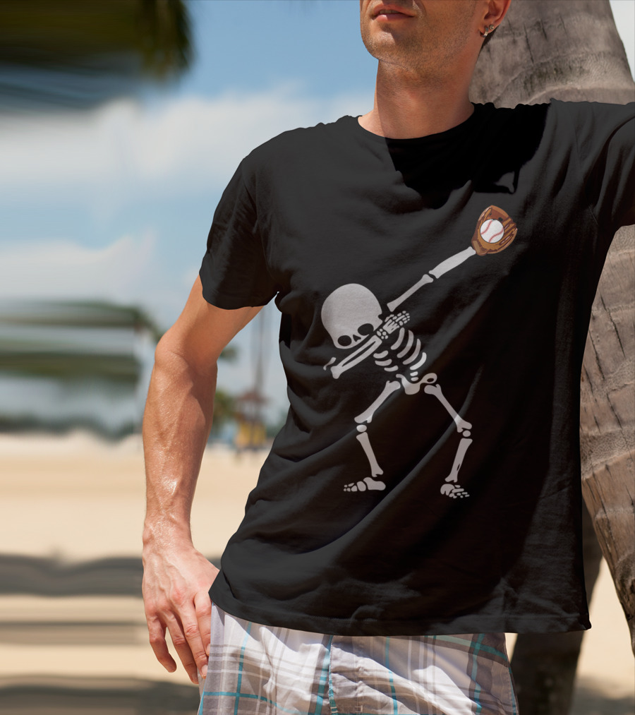 Dabbing Skeleton Catching Baseball Halloween T-Shirt
