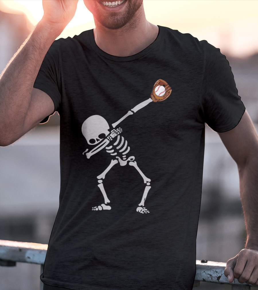 Dabbing Skeleton Catching Baseball Halloween T-Shirt