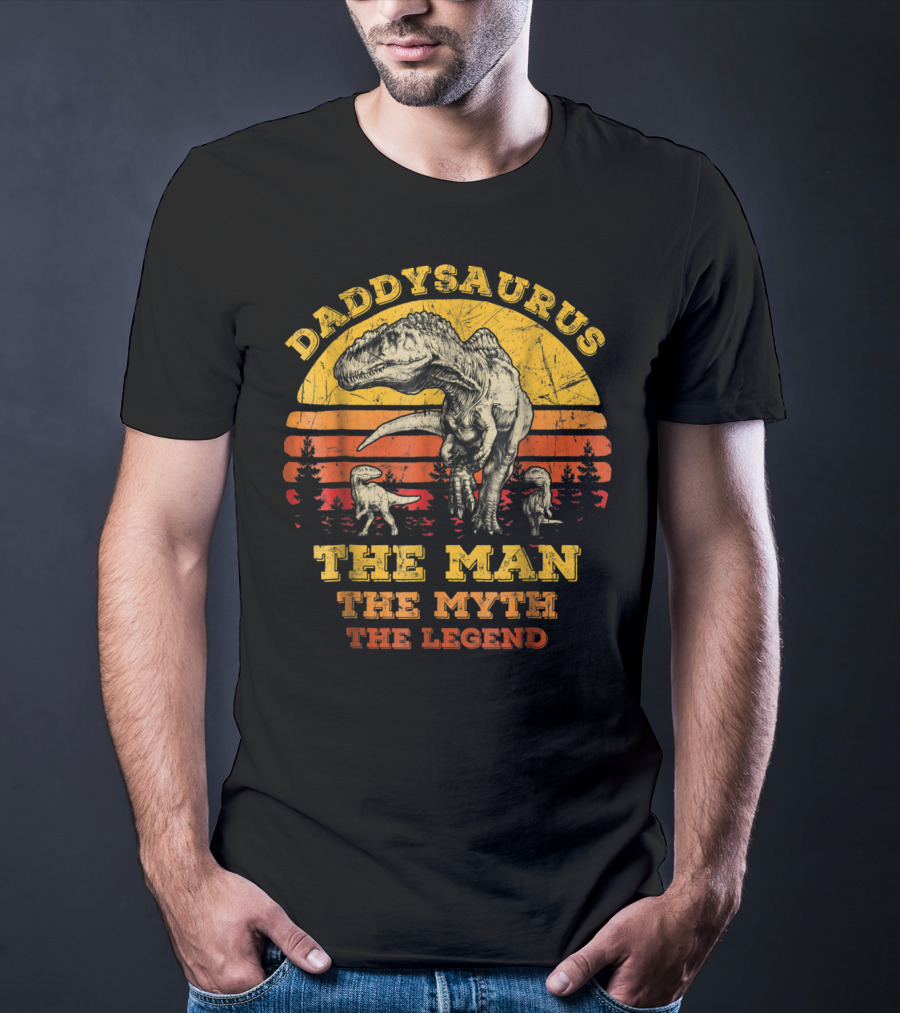 Daddysaurus The Man The Myth The Legend Dinosaur Silhouette Retro Sunset T-Shirt