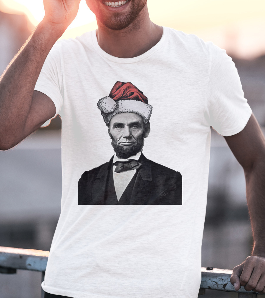 Abraham Lincoln Santa Hat T-Shirt