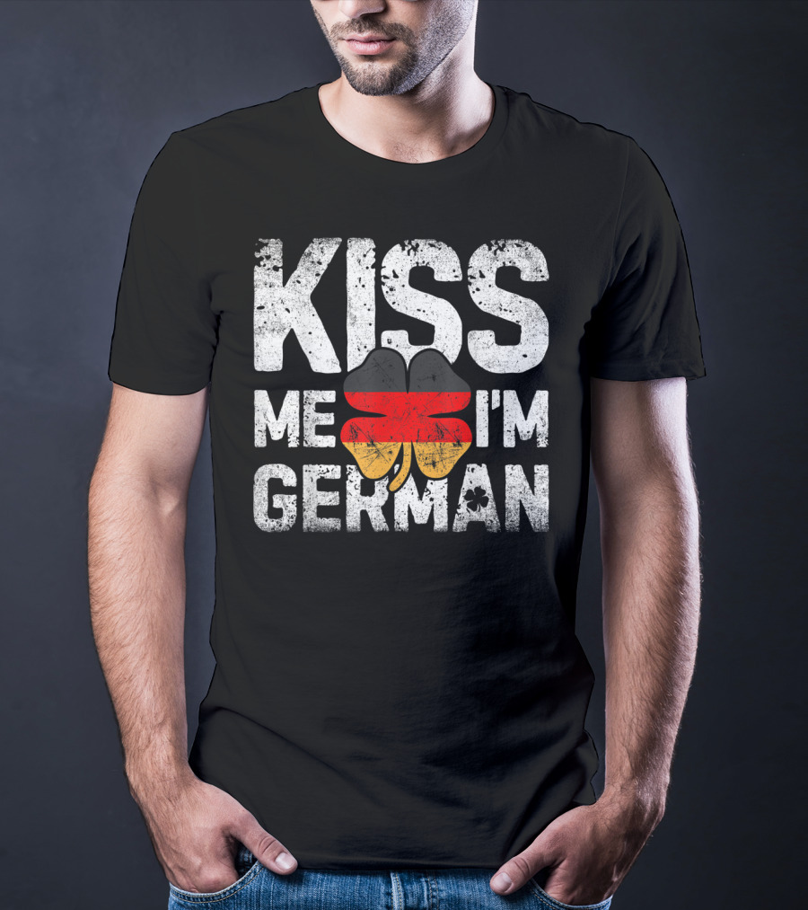 Kiss Me I'm German St Patricks Day Clover Flag T-Shirt