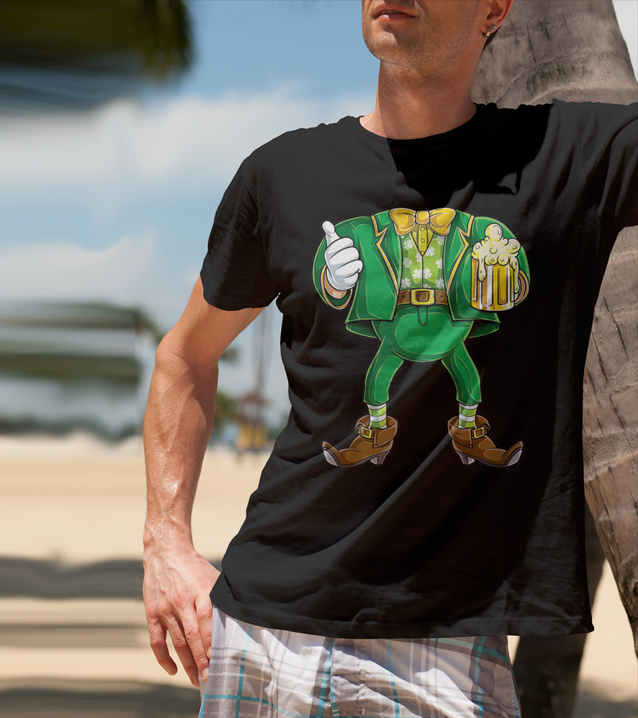 Leprechaun Costume St Patricks Day Men Beer Holding Foamy Mug And Thumbs Up T-Shirt
