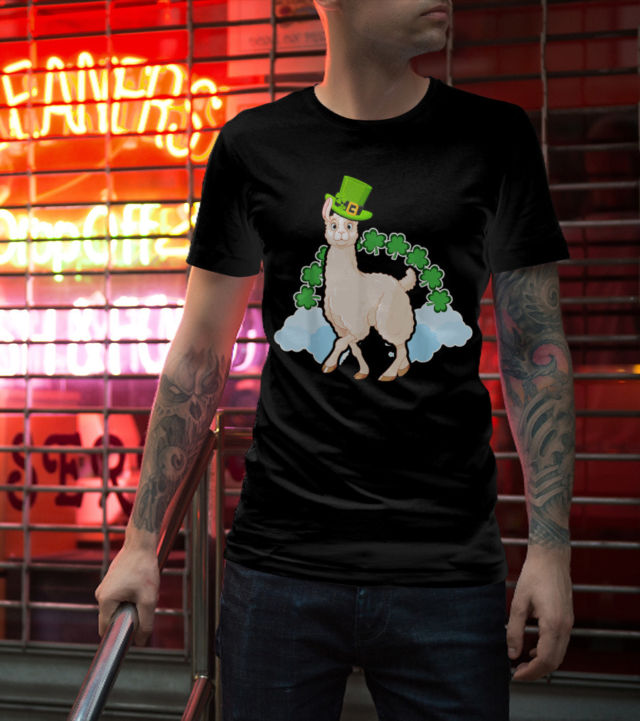Llama St Patricks Day Rainbow Shamrocks Leprechaun Hat T-Shirt