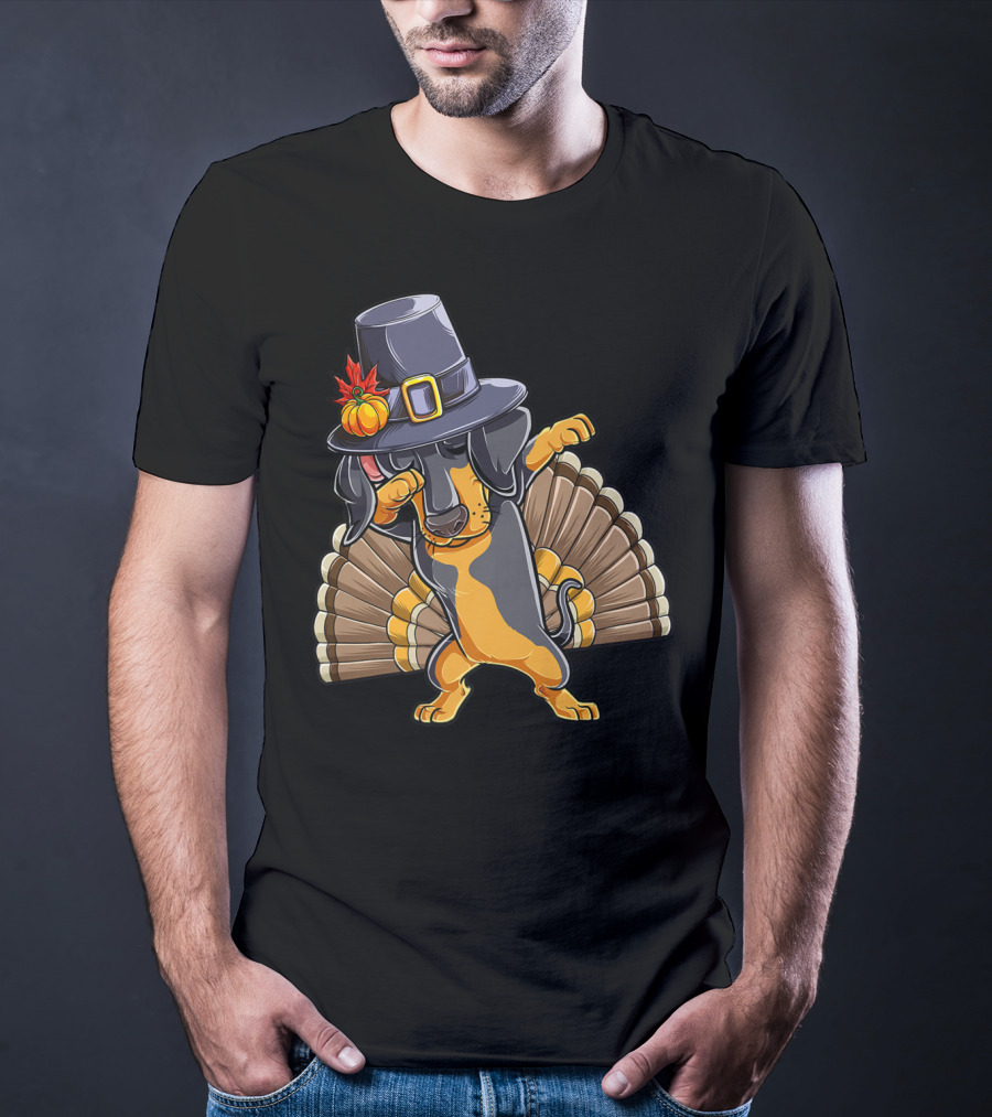 Thanksgiving Dabbing Dachshund Pilgrim Hat Turkey Tail T-Shirt
