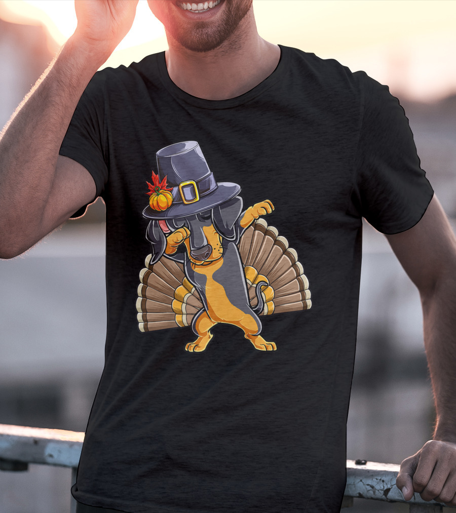 Thanksgiving Dabbing Dachshund Pilgrim Hat Turkey Tail T-Shirt