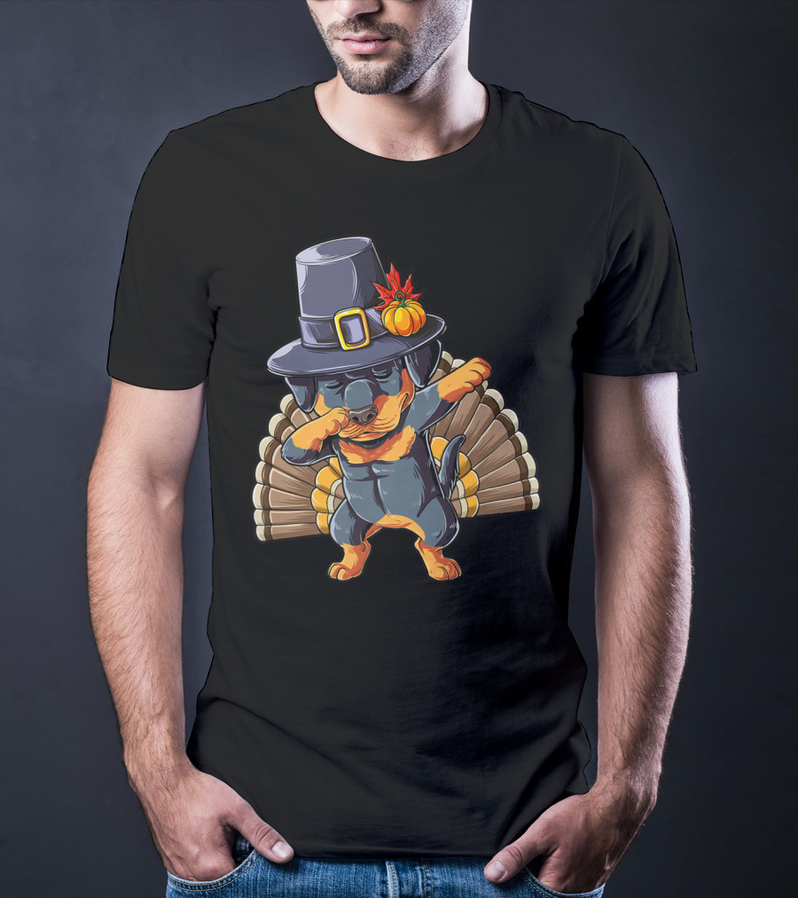 Thanksgiving Dabbing Rottweiler In Pilgrim Hat With Turkey Feathers T-Shirt