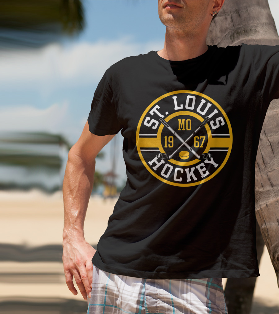 St Louis Hockey MO 1967 Vintage Ice Hockey Sticks T-Shirt