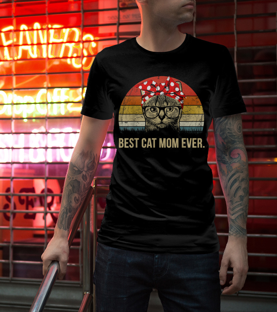 Best Cat Mom Ever Vintage Retro Graphic Cat MomyGift T-Shirt
