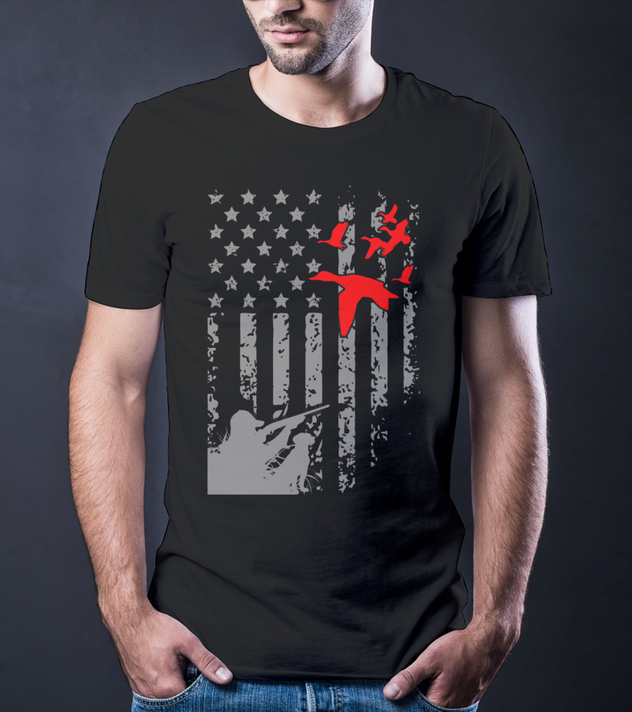 American Flag Waterfowl Hunting With Patriotic Duck T-Shirt