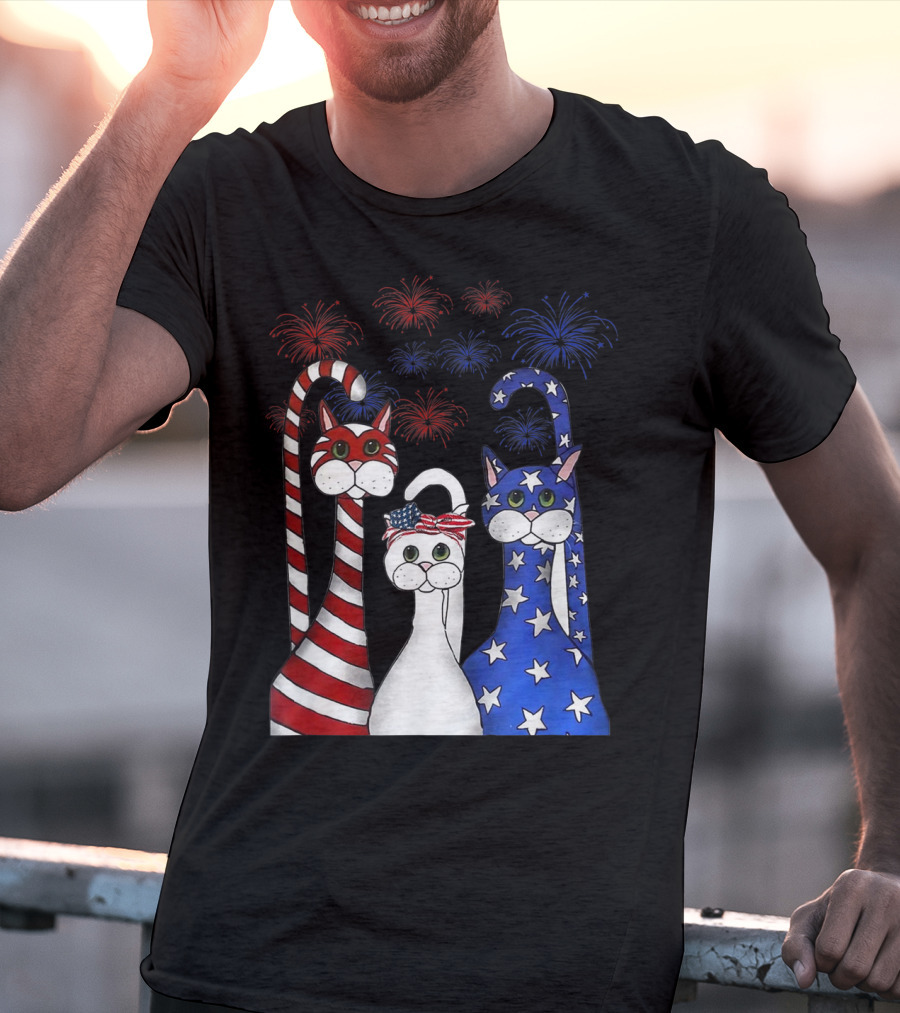 Cat Red White Blue American Flag Patriotic Fireworks T-Shirt