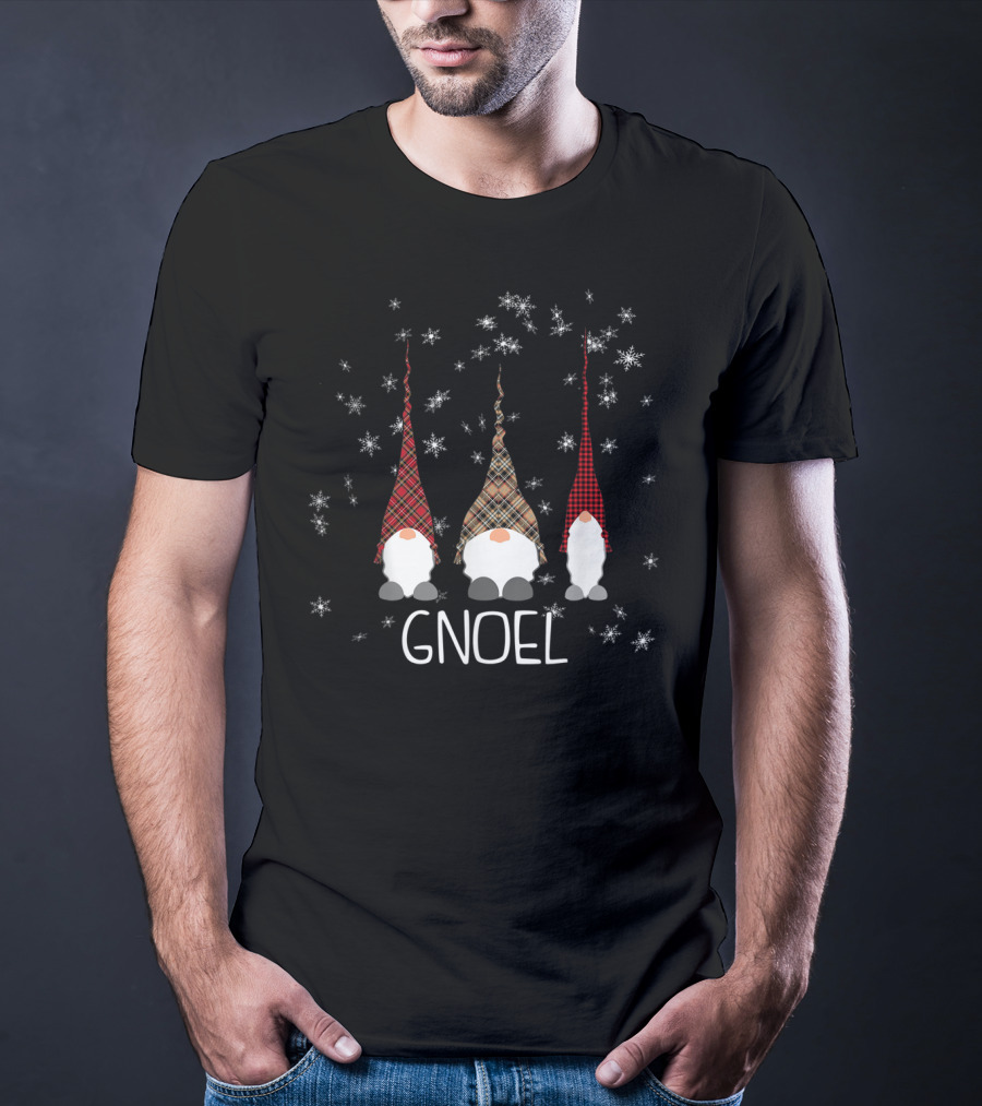 Funny Christmas Gnoel Gnomes With Plaid Hats And Snowflakes T-Shirt